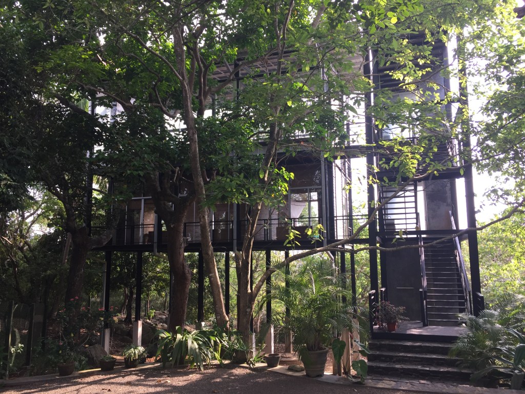 Sacred hill in Ramayana, Peace & some Beaches @ Silva Tree&nbsp;House!